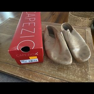Capezio Tan Jazz Shoes